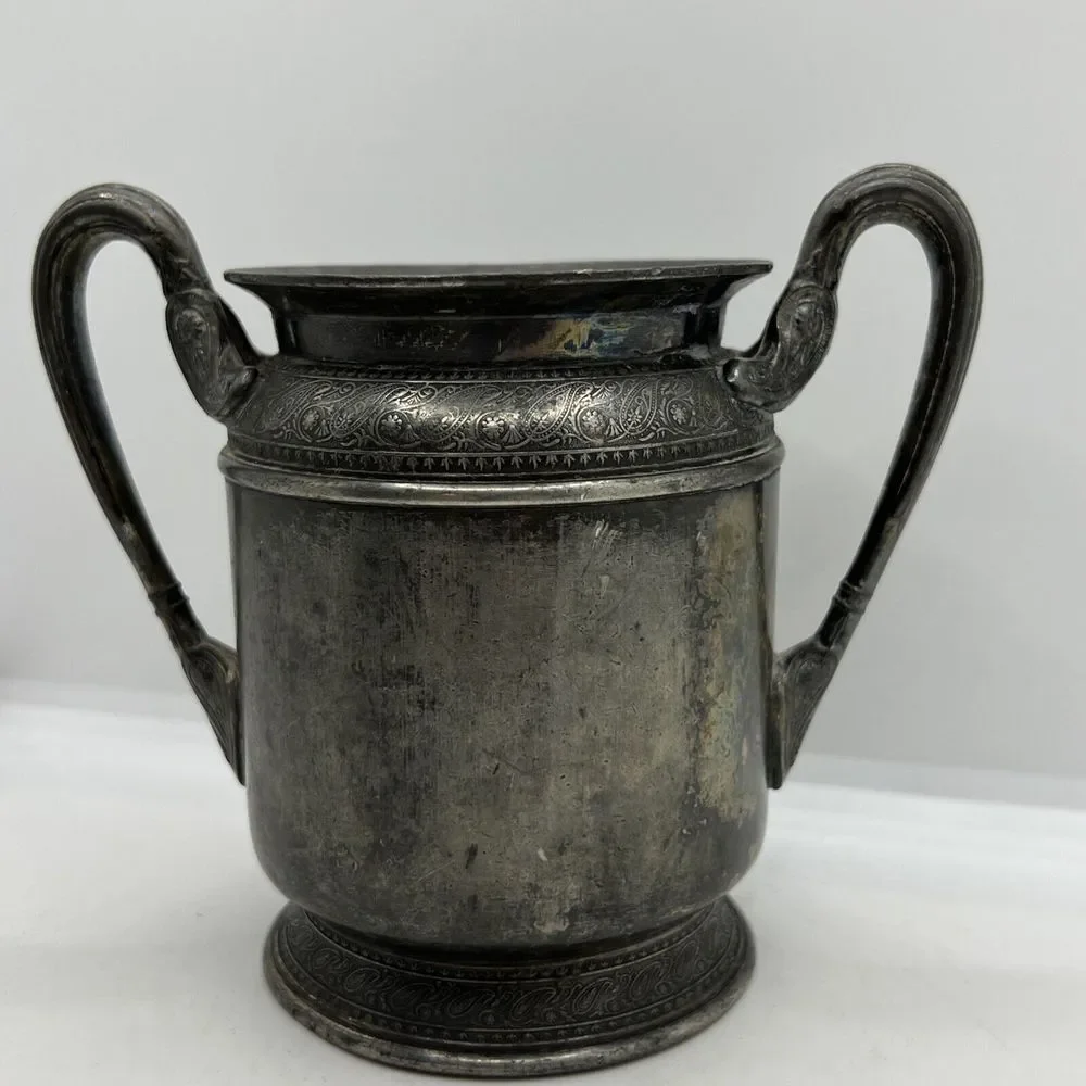 Vintage MFD And Plated By Reed & Barton‎ Sugar Bowl